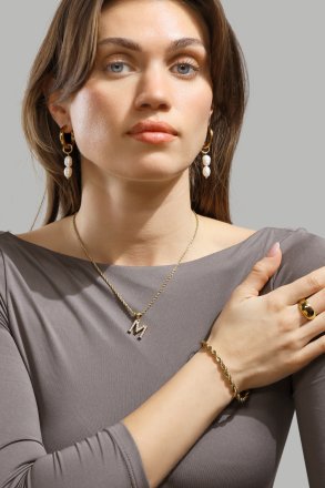 Amulet A-N Necklace – 18k Gold Plated