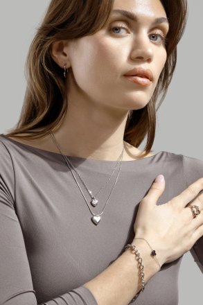 Earring Heart's Embrace - Silver Plated