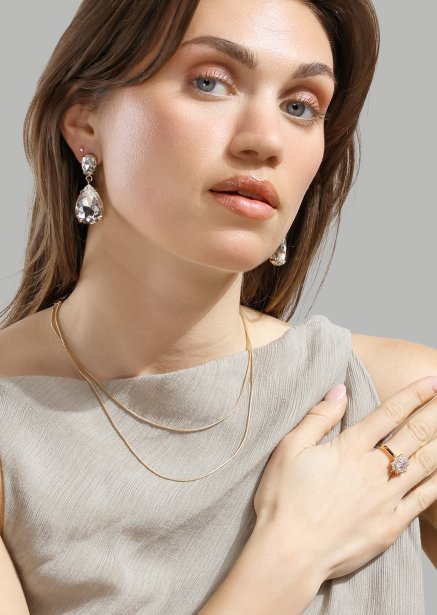 Azulora White Earrings – 18k Gold Plated