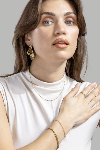 Liora Earrings – 18k Gold Plated