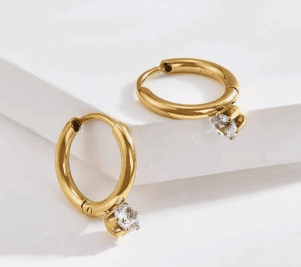Radiance Drop Earrings – 18k Gold Plated