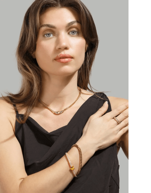 Aurora Bella Necklace – 18k Gold Plated