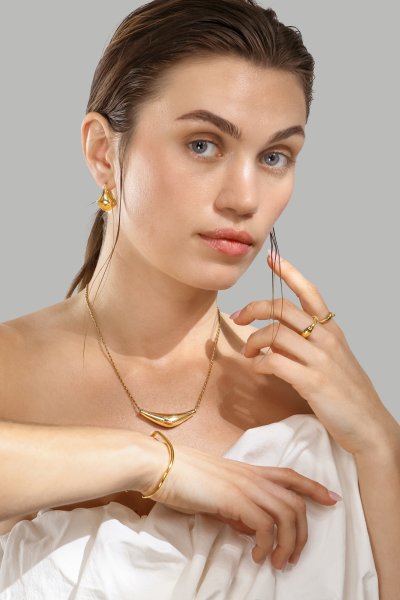 Bracelet Wave Cuff - 18k Gold Plated