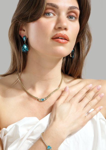 Azulora Icy Blue Earrings – 18k Gold Plated