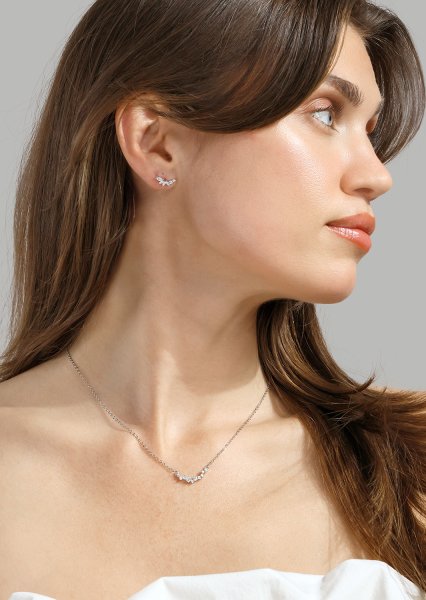 Earrings Leaf Studs - Silver Plated