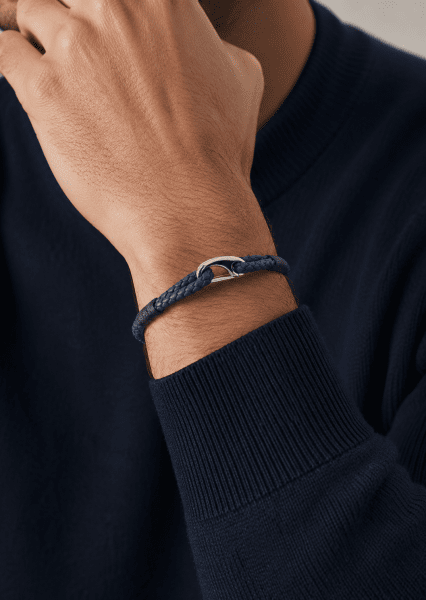 Leather Bracelet Maverick Thread