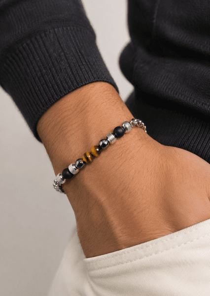Beaded Bracelet Velor Frame