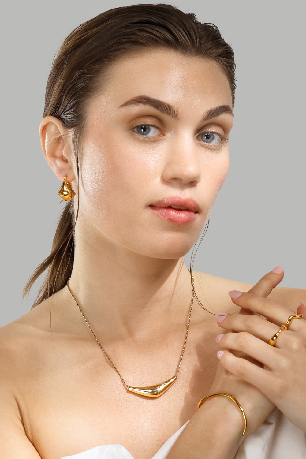 Bracelet Wave Cuff - 18k Gold Plated