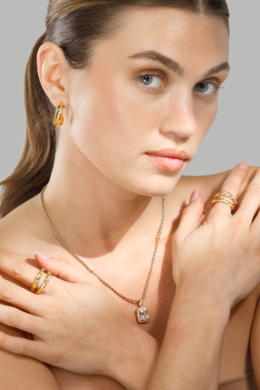 Necklace White Luxus - 18k Gold Plated