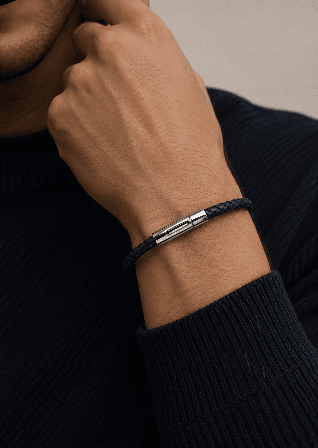 Leather Bracelet Noble Crest