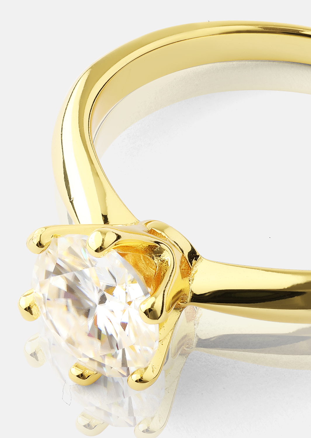 Ring Solitaire - 18K Gold Plated